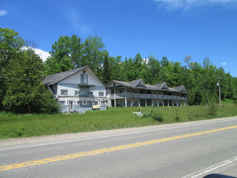 Veery Point Lodge (Veery Point Motel, Veery Point Hotel, Veery Point Resort) - Real Estate Listing Photo (newer photo)